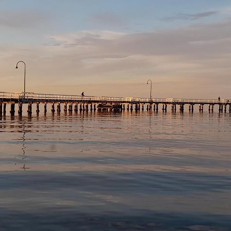 Beautiful Apartment 100Mts Near The Beach In Port Melbourne Exterior photo