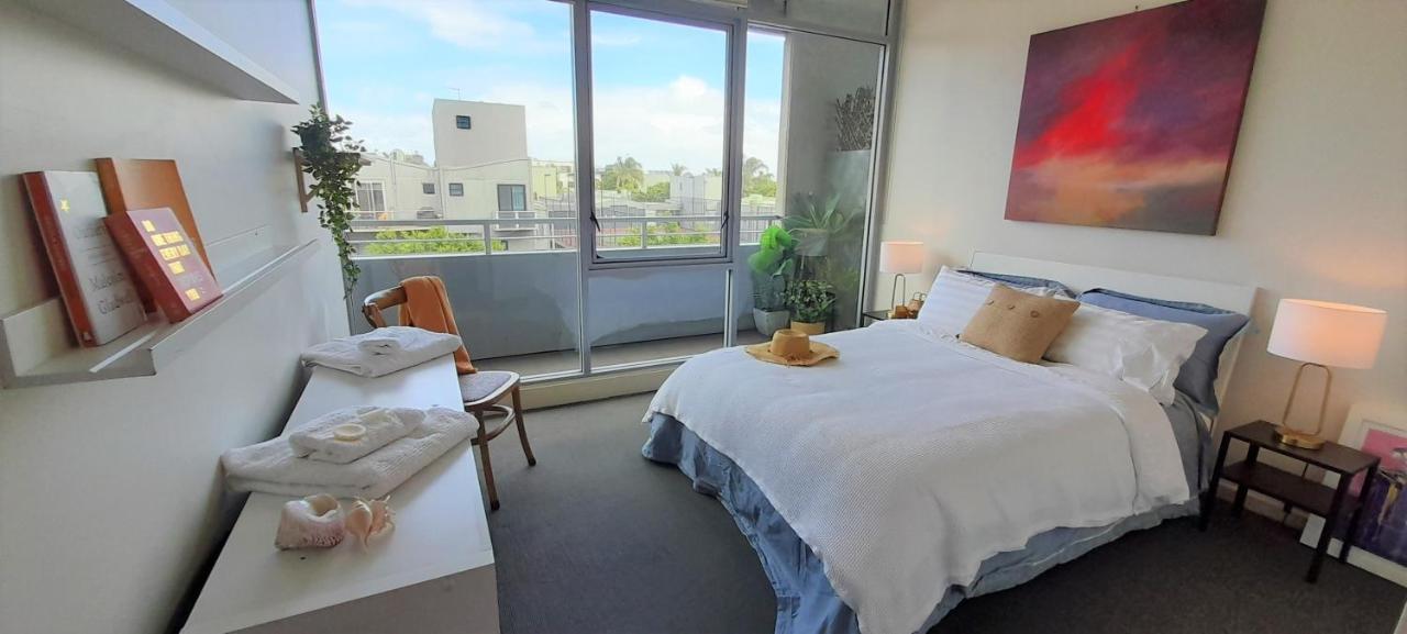 Beautiful Apartment 100Mts Near The Beach In Port Melbourne Exterior photo