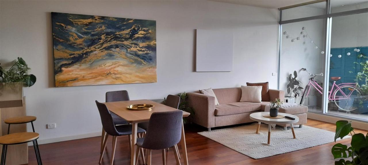 Beautiful Apartment 100Mts Near The Beach In Port Melbourne Exterior photo